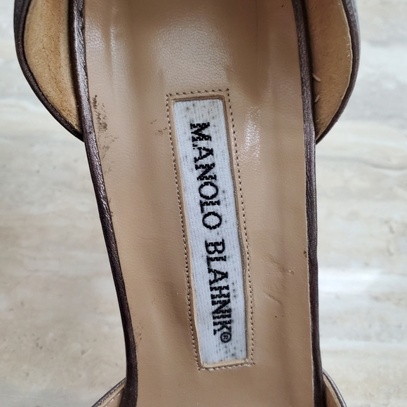 Manolo Blahnik D'Orsay peep toe - Picture 4 of 7